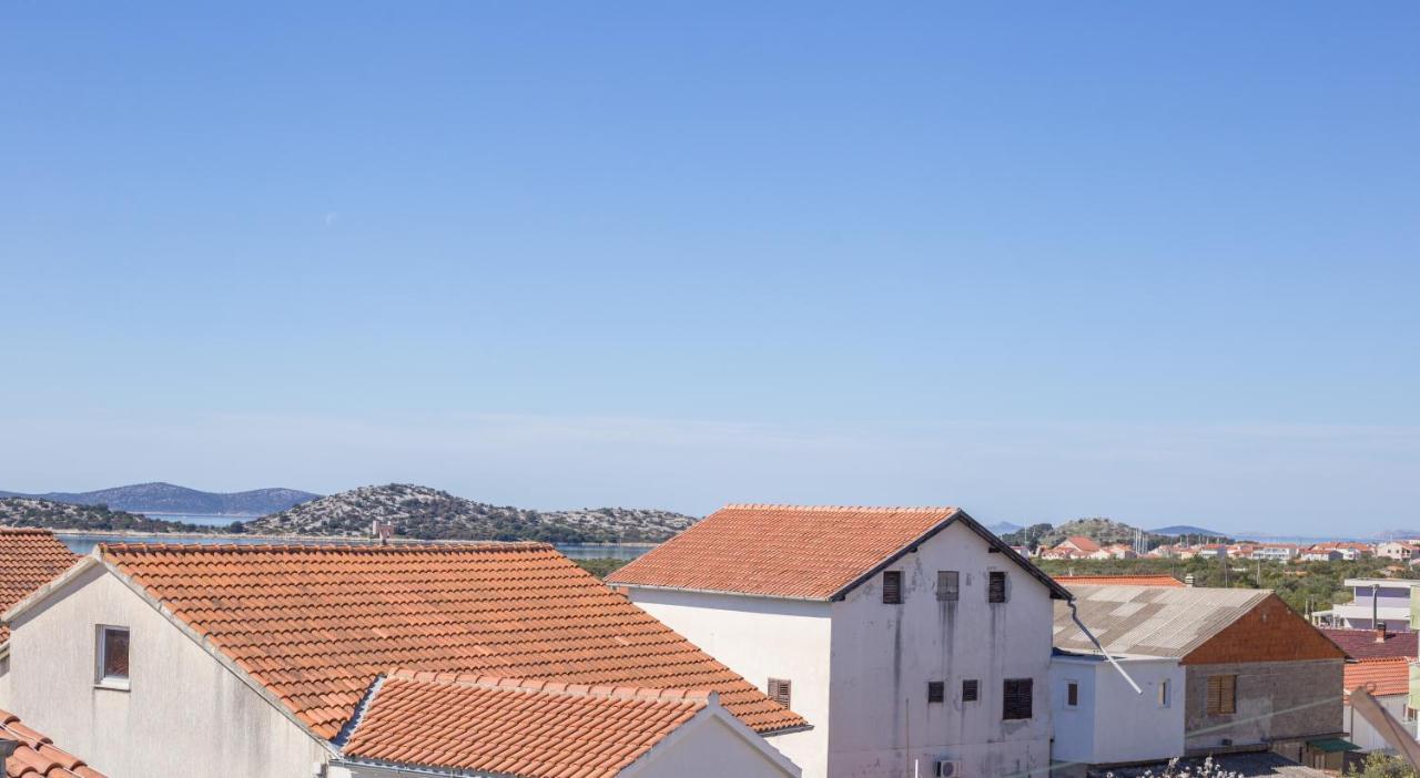 Apartments Valentino Vodice Eksteriør bilde